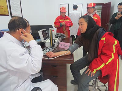 关爱城市美容师,传递温暖正能量